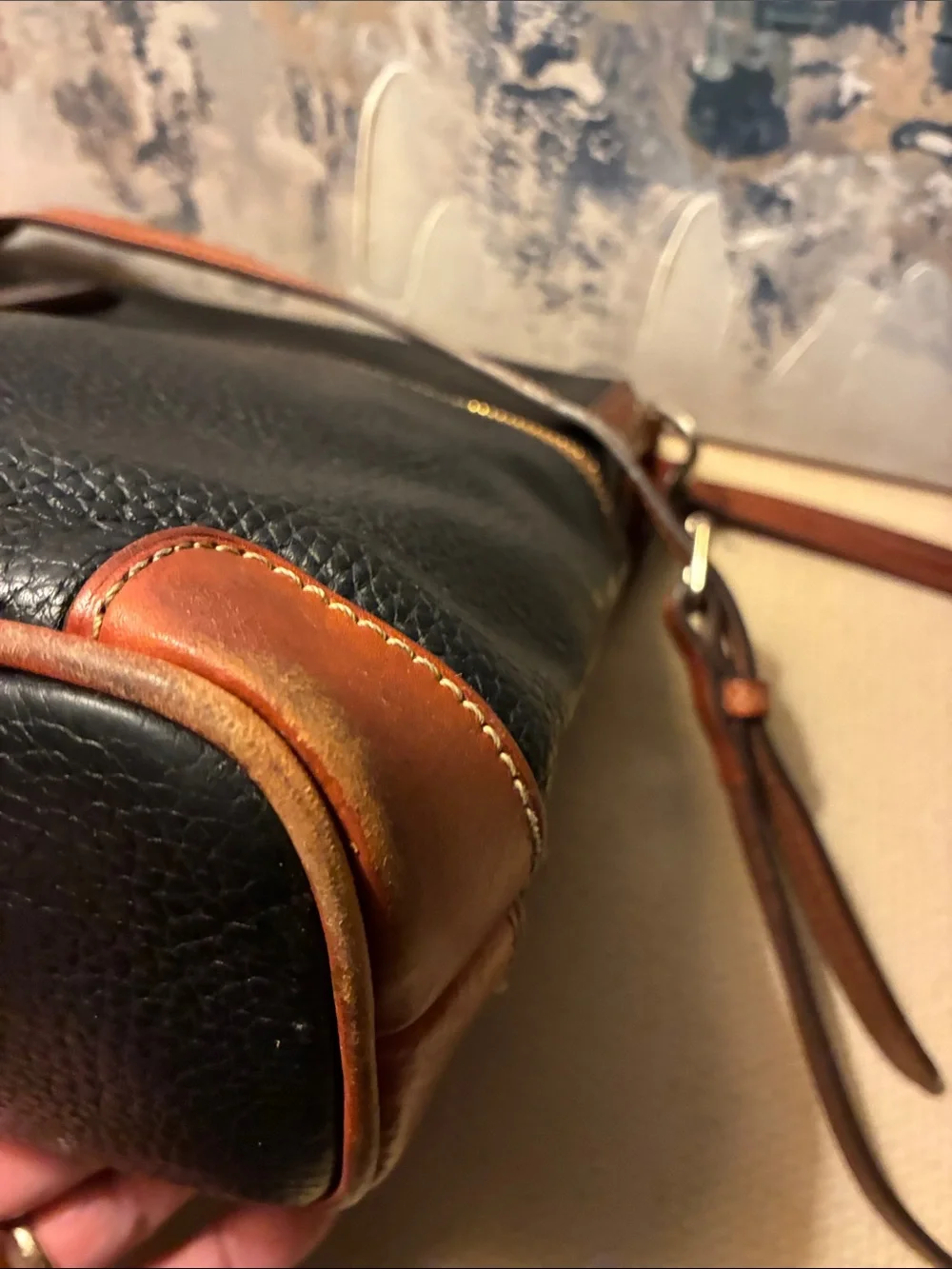 Dooney & Bourke authentic dooney
